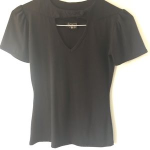 EUC Rock Steady keyhole shirt with button detail